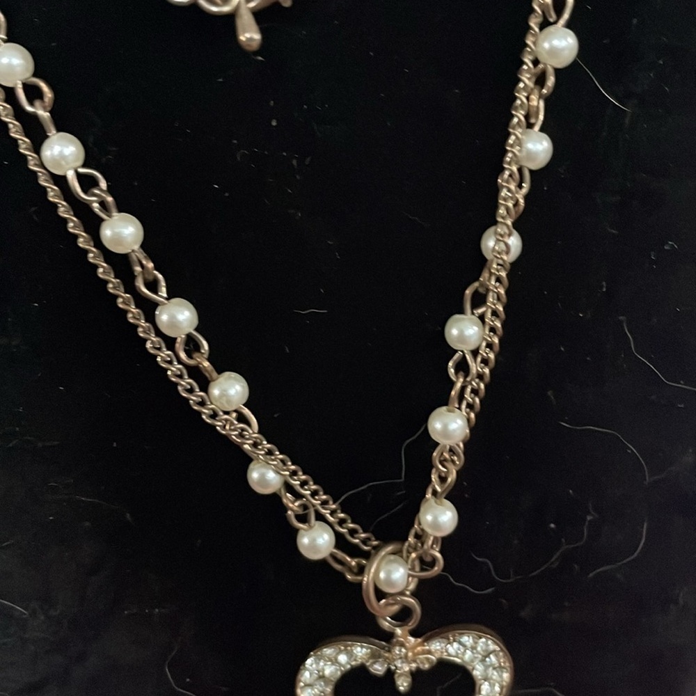 Vintage faux pearl with rhinestone Key Pendant Necklace 34” - Picture 3 of 7